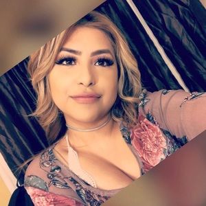 Meet your Posher, Vanessa